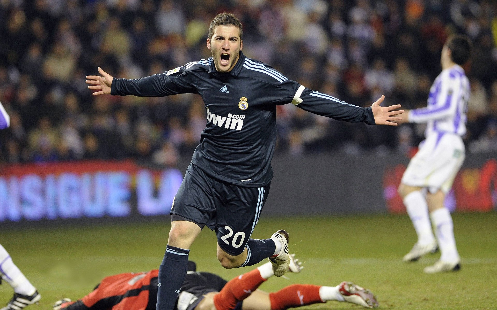 西决生死战之夜,文班亚马全场最佳无争议