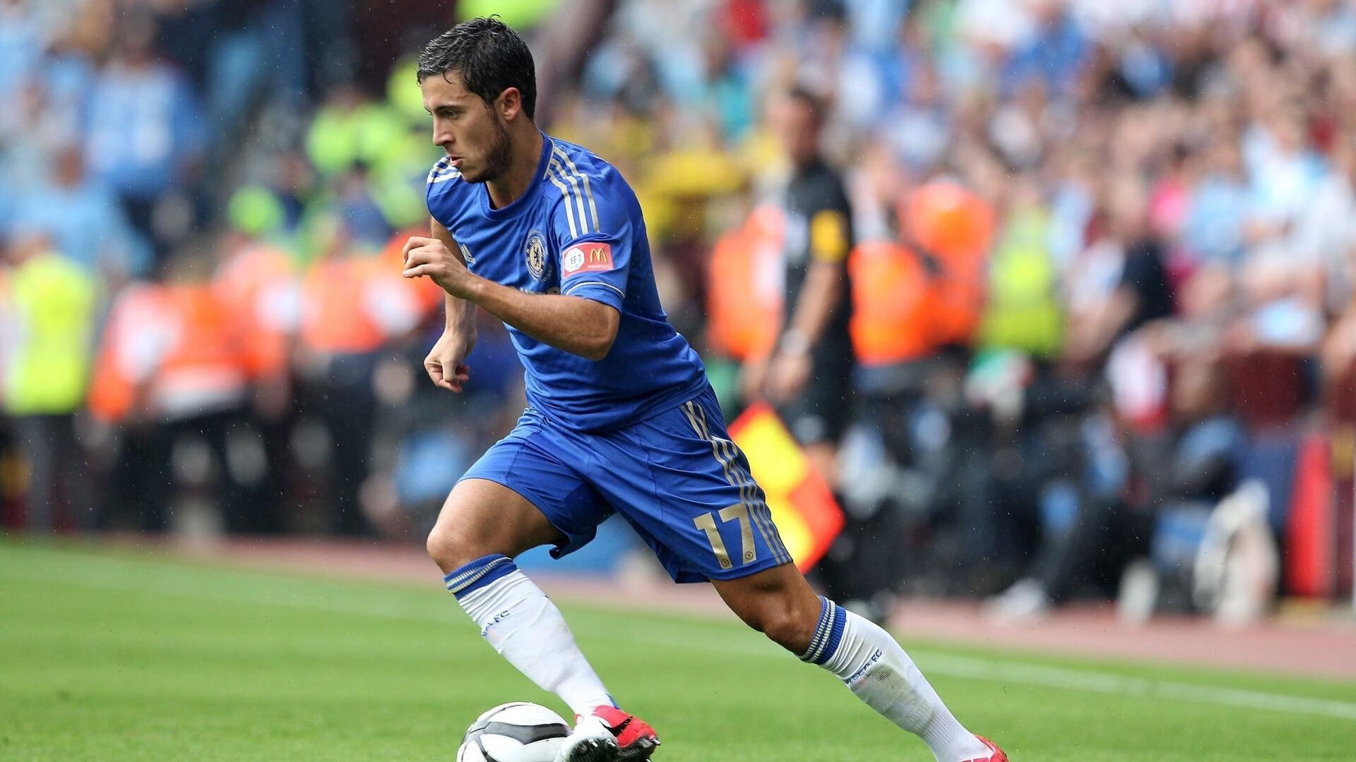 弗拉霍维奇爆发点燃战术革命,阿森纳北欧风暴冲垮瑞典铁壁